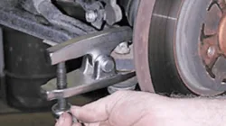 Cara Membuka Tie Rod dan Ball Joint Mobil