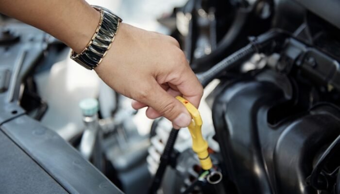 Ciri Oli Motor Harus Digant⁠i, Pandu⁠an Lengkap untuk Perawatan Mesin Optimal 1